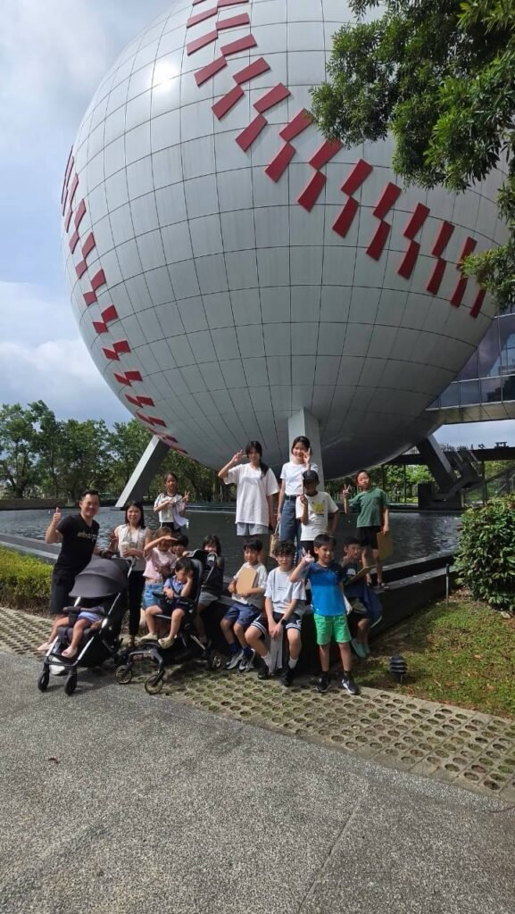 Good Good English children taking part in an outdoor real-life experience activity Good Good English children on a real-world outdoor experience